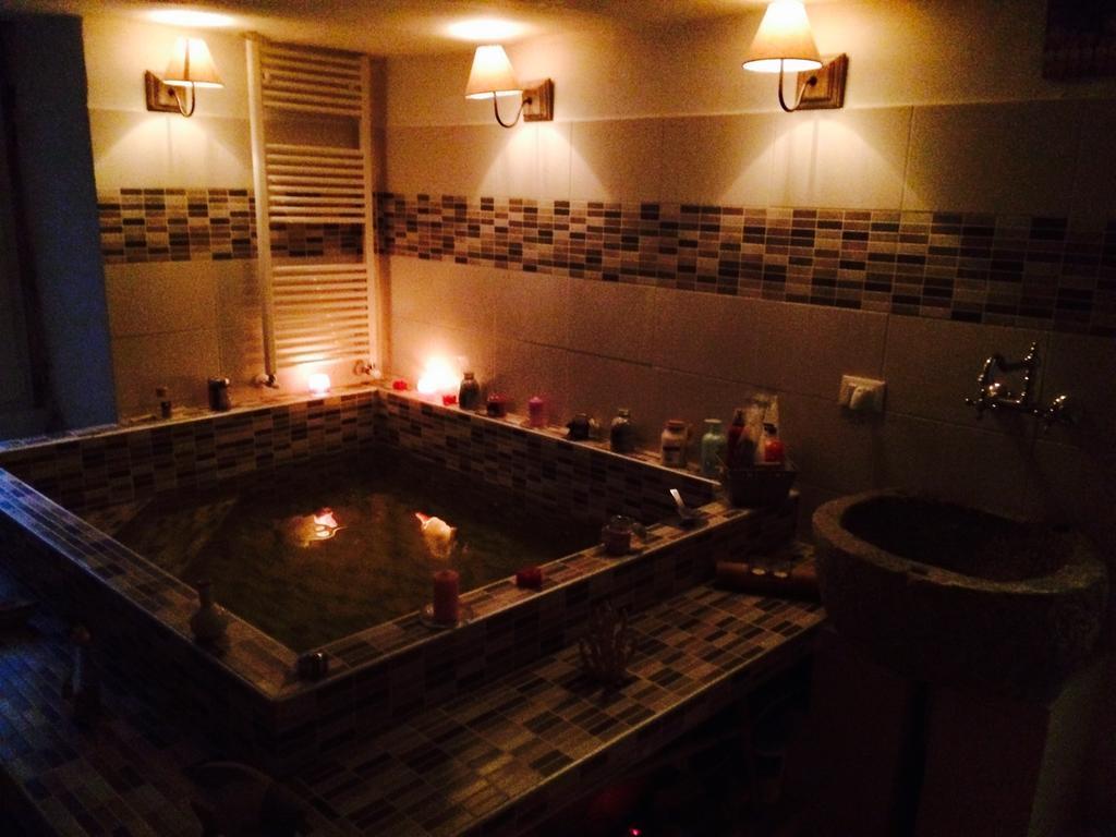Ventiquattro Ore Vacanze Hotel Agrano Luaran gambar