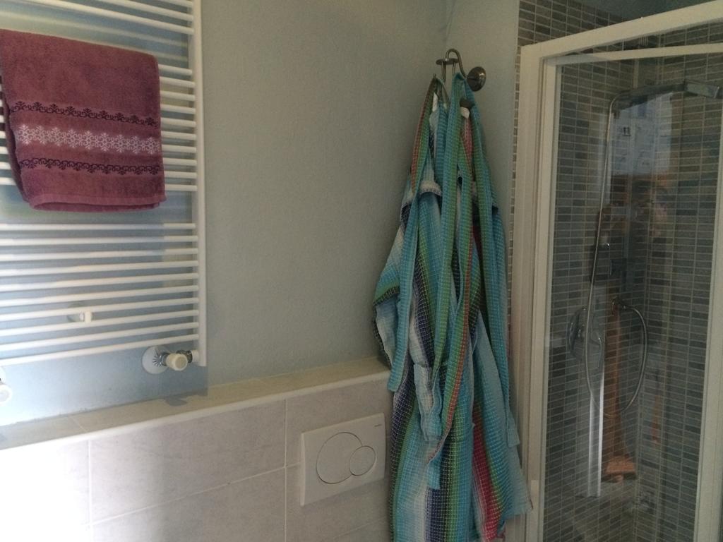 Ventiquattro Ore Vacanze Hotel Agrano Bilik gambar