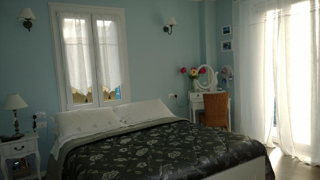 Ventiquattro Ore Vacanze Hotel Agrano Bilik gambar